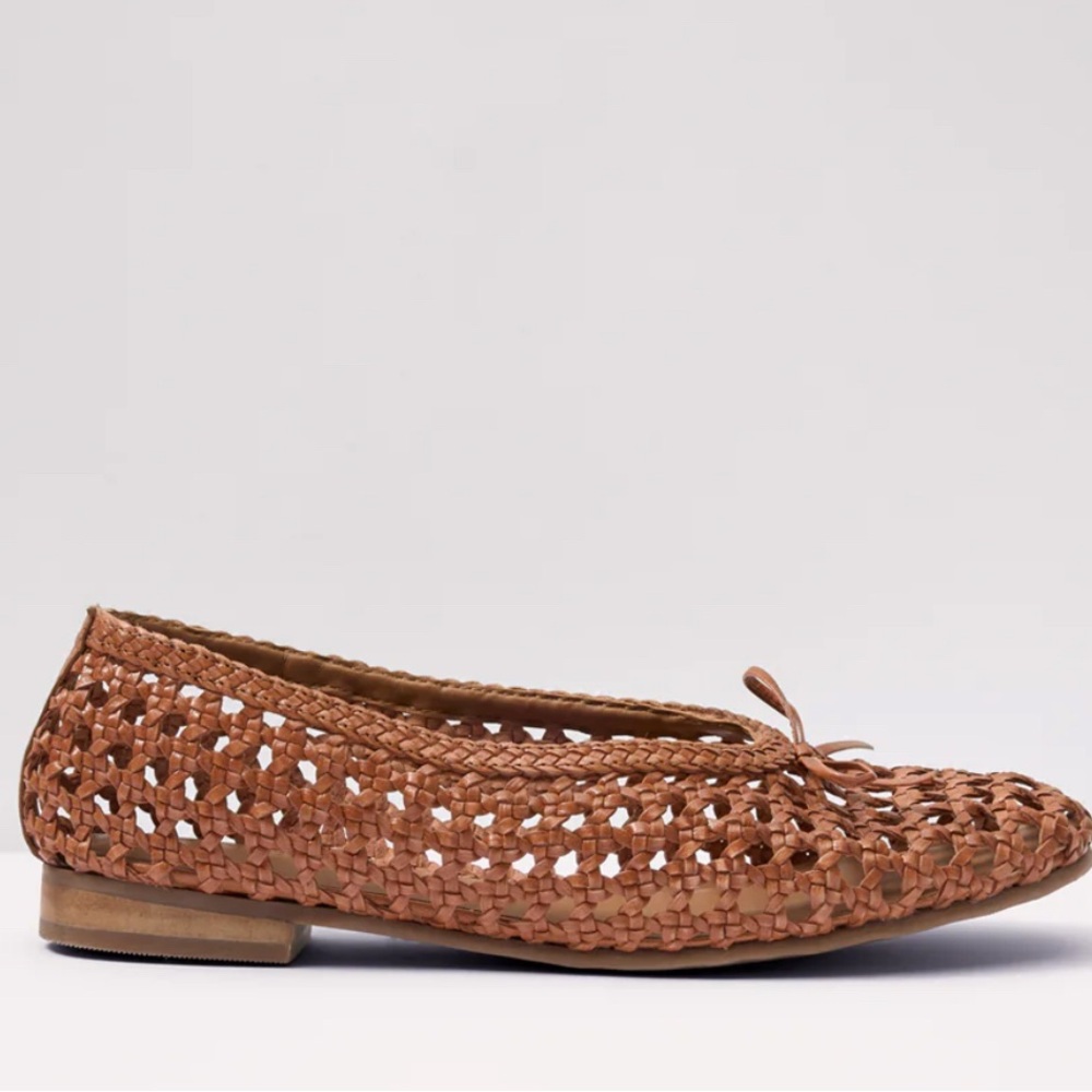 NWT Seychelles Women's Leather  Brown Woven Loafers - Picture 5 of 11